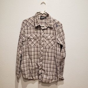 One Vans long sleeve shirt.